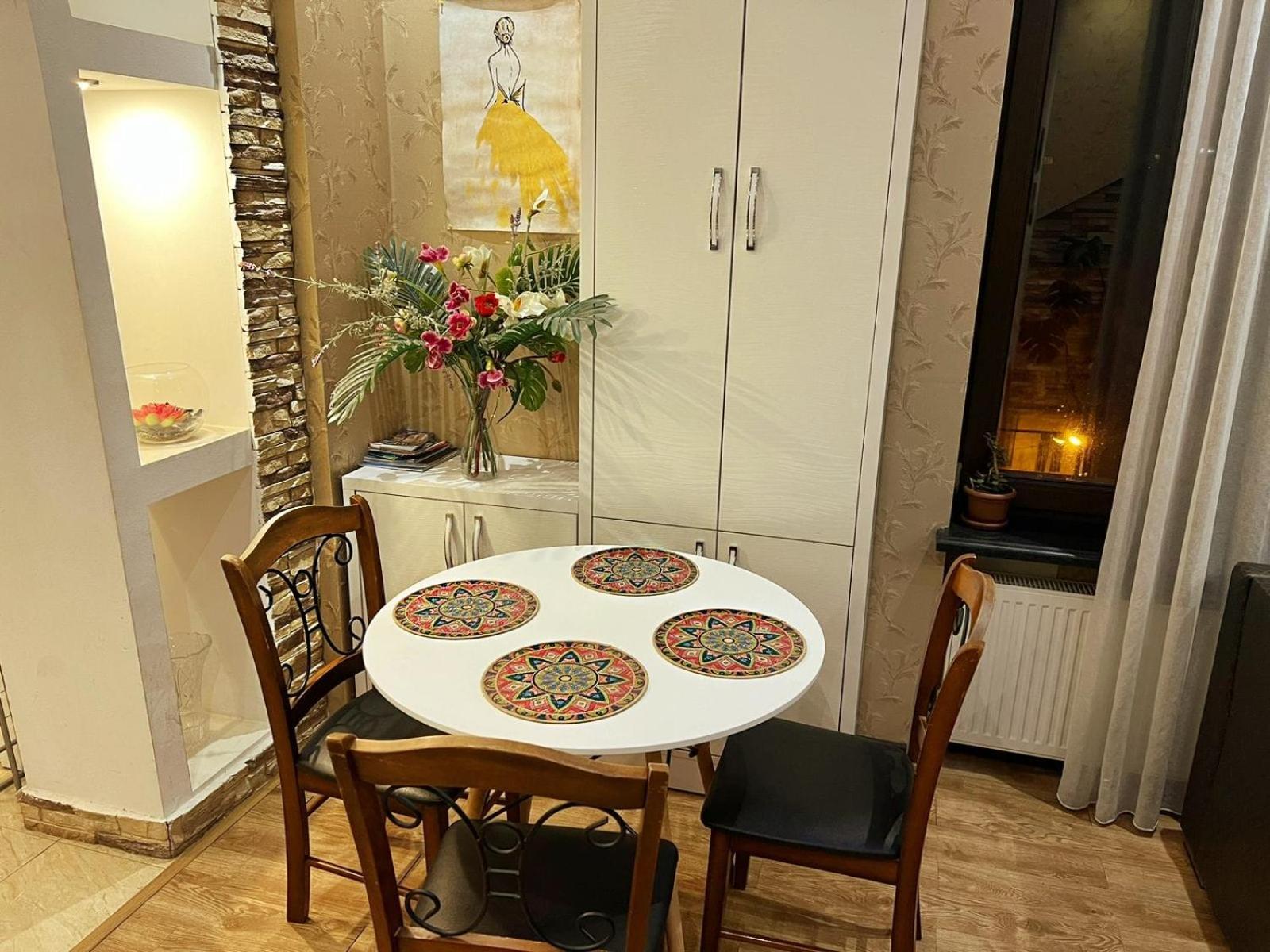 Cozy Apartment In The City Center Mtatsminda Tbilisi Exterior photo