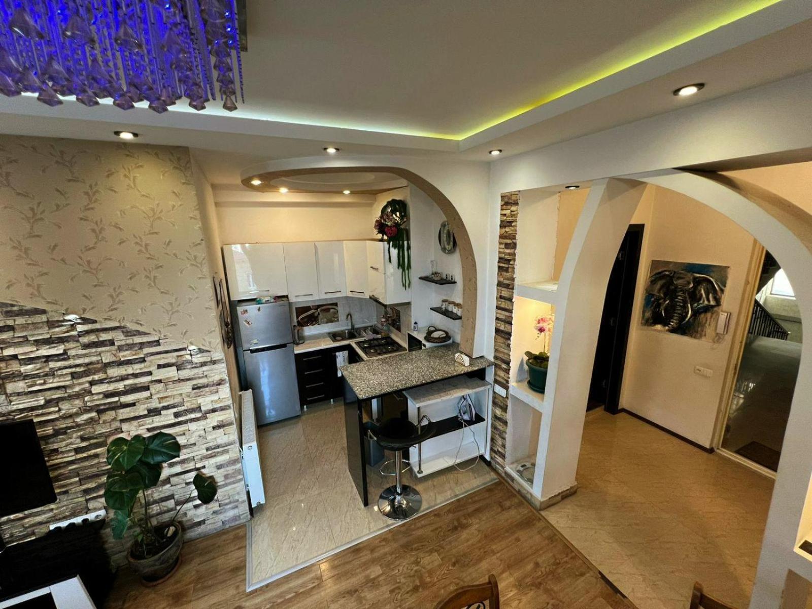 Cozy Apartment In The City Center Mtatsminda Tbilisi Exterior photo